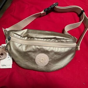 Kipling NWT Gold Waist Pack with Monkey Keychain